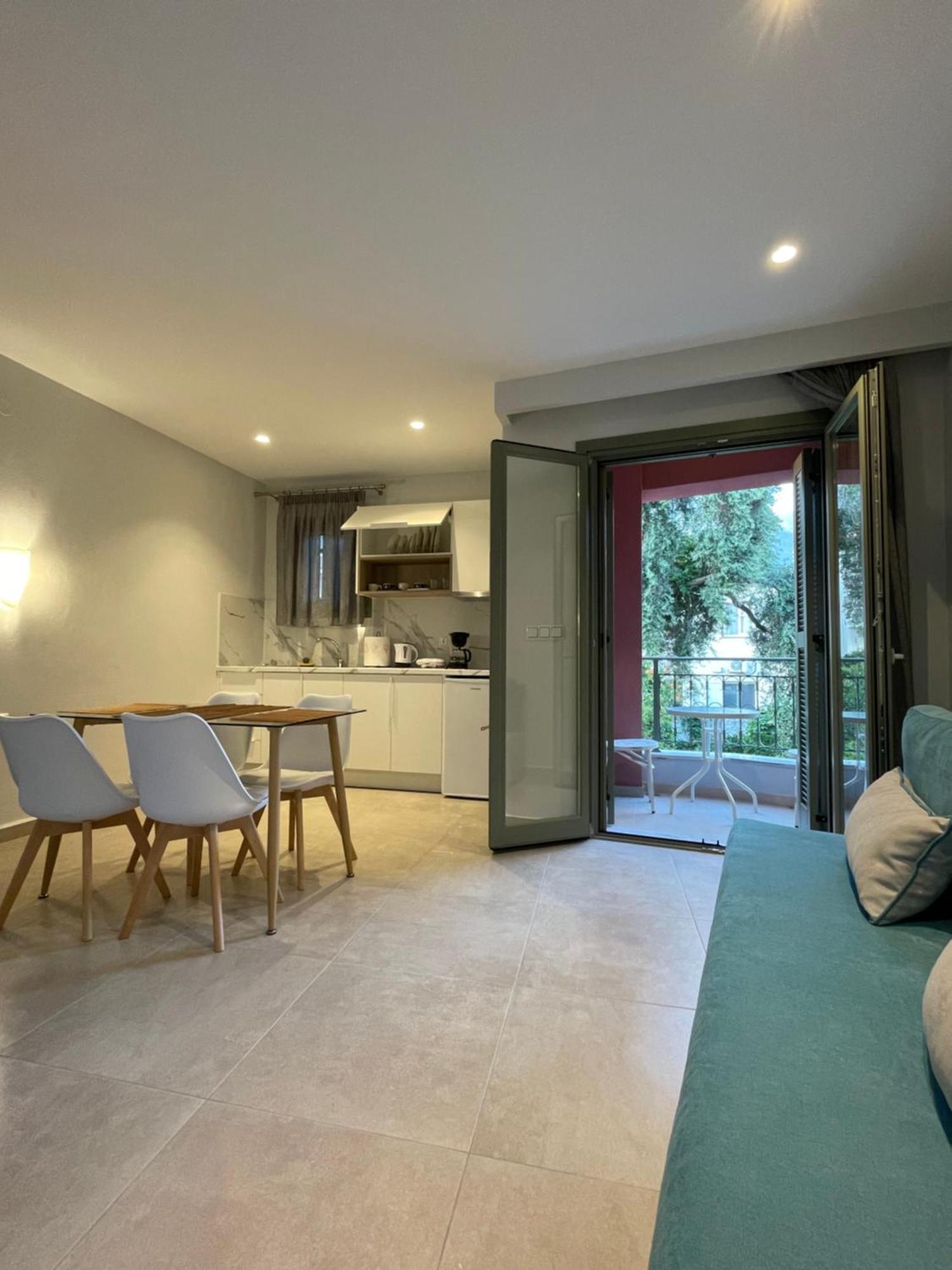 Anax Apartments ปาร์กา ภายนอก รูปภาพ