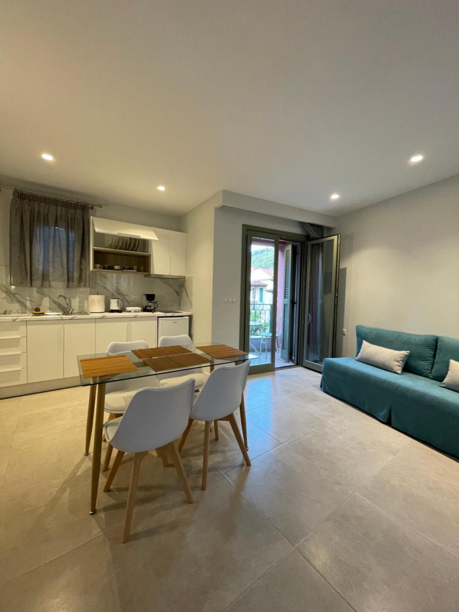 Anax Apartments ปาร์กา ภายนอก รูปภาพ