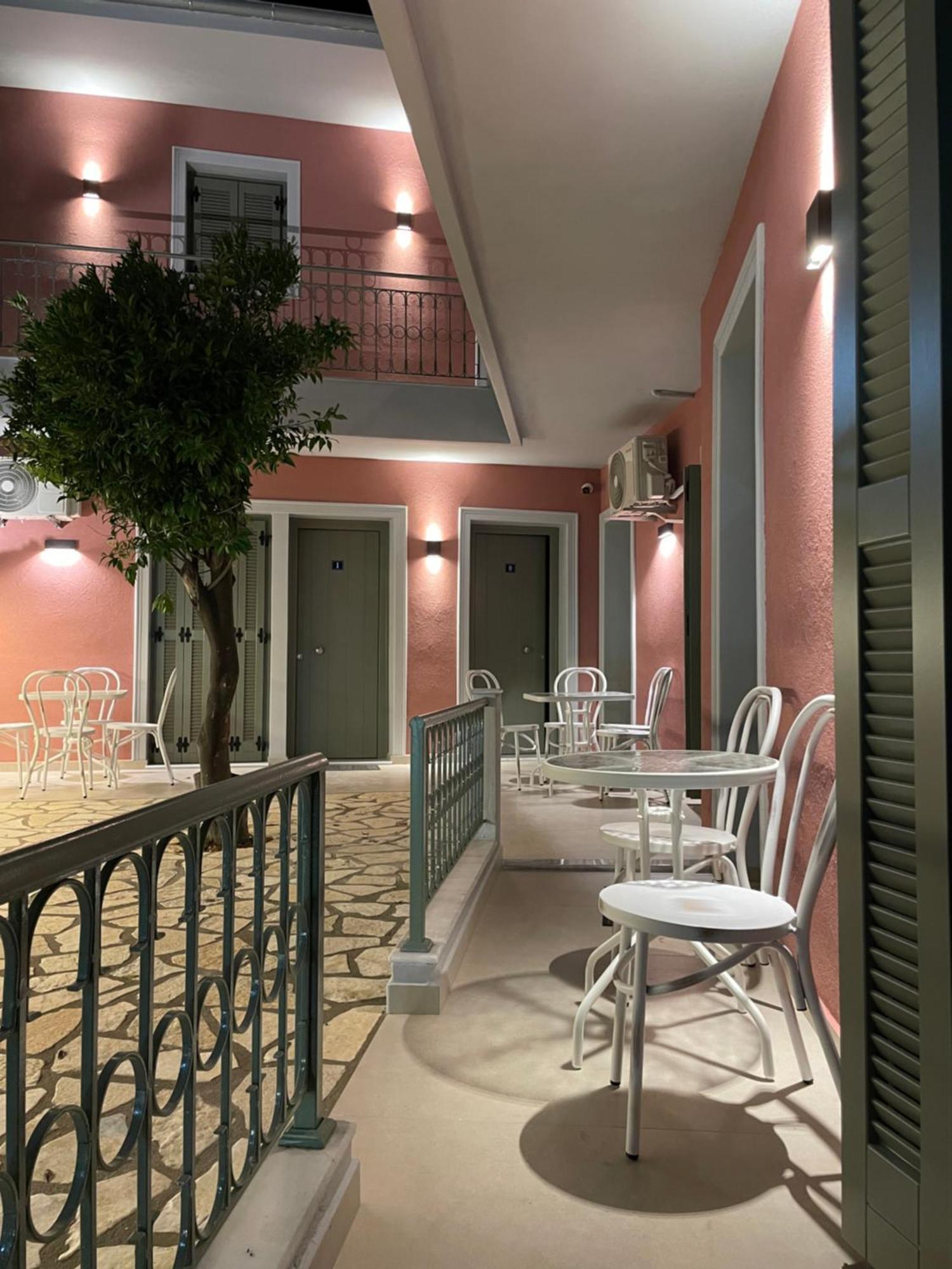 Anax Apartments ปาร์กา ภายนอก รูปภาพ